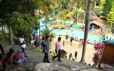 Walikota Riyanda Putra Tinjau Kesiapan Waterboom Sawahlunto