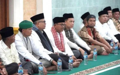 Safari Ramadan ke Masjid Perjuangan, Masyarakat Sambut Rombongan Bupati Khairunas