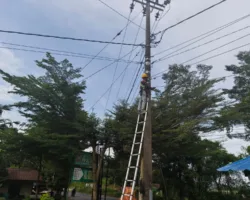 Tingkatkan Kualitas Jaringan Telekomunikasi, PLN Icon Plus Lakukan Pemeliharaan Fiber Optik di Tenayan Raya, Kota Pekanbaru
