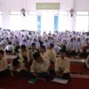 Pelajar SMPN 5 Batusangkar Peroleh Penyuluhan Literasi Digital dari Kominfo Tanah Datar