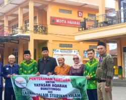 Laznas Salam Syarikat Islam Bukittinggi Salurkan Donasi Rp10 Juta ke Yayasan Aqabah