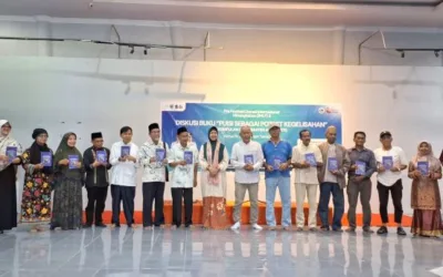 Apresiasi dan Kritik Tajam dari Sastrawan Sumbar atas Buku Puisi Sakti