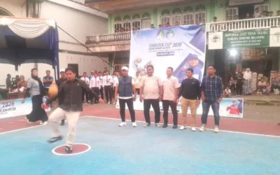 Ketua KONI Sumbar Hamdanus Resmi Buka Ermizen Cup 2026 di Barung-Barung Balantai