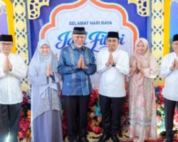 Wako dan Wawako Solok Hadiri Open House di Istana Gubernur, Sekda Provinsi, dan Kapolda