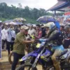 Grasstrack Motocross Championship VII 2026 Digelar, Bupati Yulianto: Pasbar Siap Cetak Crosser Nasional