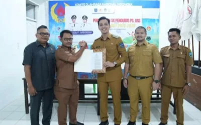 Walikota Sawahlunto Serahkan SK Kepengurusan PS GAS 2025-2029: Momentum Kebangkitan Sepak Bola Kota Arang