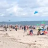 Hari Kedua Pesta Pantai, Ribuan Pengunjung Padati Destinasi Wisata Pasaman Barat