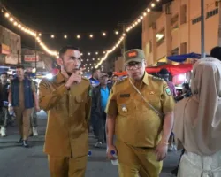 Wali Kota Padang Panjang Hendri Arnis Tegaskan Komitmen Penataan Pasar, Pasar Pusat Semakin Tertib dan Ramai