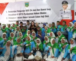 Wako Hendri Arnis Lepas 86 CJH Padang Panjang, Berangkat dalam Dua Kloter