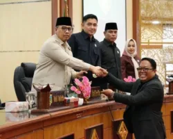 71 Rekomendasi di Tahun Pertama: Ujian Awal Pemerintahan Hendri–Allex di Tengah Tekanan Efisiensi