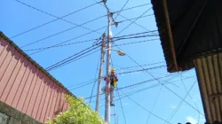 Tingkatkan Keandalan Konektivitas, PLN Icon Plus Lakukan Perapian Jaringan Fiber Optic di Koto Tangah