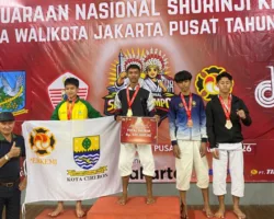 Dua Siswa SMAN 11 Padang Ukir Prestasi Nasional dan Daerah