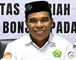 Sebaik-baiknya Manusia Adalah Bermanfaat bagi Orang Lain
