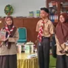 SMAN 5 Padang Luncurkan Dua Buku, Kumpulan Esai dan Kumpulan Puisi