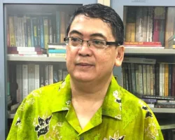 Guru Dihargai Recehan, Negara Sedang Salah Menulis Masa Depan