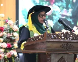 Wisuda UIN Bukittinggi 2026: 820 Lulusan Siap Bersaing Global, Rano Karno Hadir Beri Motivasi