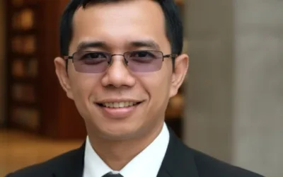 Teknologi Melangit, Adab Membumi, Tantangan Pendidikan di Era Digital