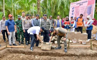 Wabup M. Iqbal Hadiri Groundbreaking Pembangunan Huntap Mandiri di Salareh Aia