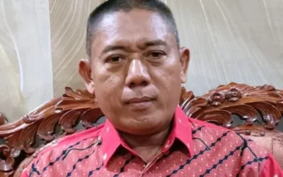 Kuebiko: Diam di Tengah Kebisingan