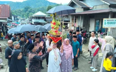 Hadiri Tradisi Babimba, Bupati Yulianto Ajak Masyarakat Lestarikan Adat dan Perkuat Kebersamaan
