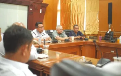 Wabup Ahmad Fadly Sambut Baik Investor yang Ingin Berinvestasi di Tanah Datar