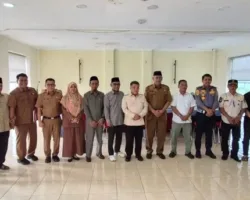 Bupati Benni Diskusi Bersama Walinagari, Bamus, KAN, Pengurus Pasar, Bahasi Kemacetan di Pasar Padang Lua