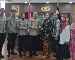 Penanaman Pohon IMLF-4, Kapolda Sumbar Sumbangkan 1.000 Bibit Pohon