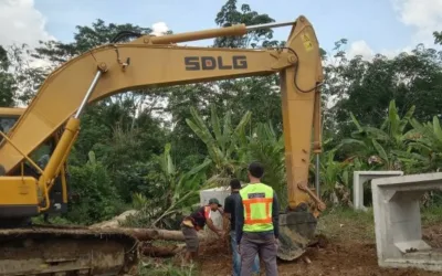Gerak Cepat Bupati Annisa, Jembatan Darurat Dibangun Atasi Jalan Amblas di Kurnia Selatan