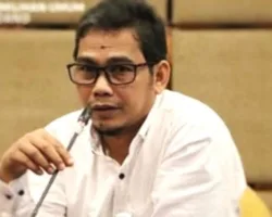 Paradoks Pendidikan : Statistik Kemajuan, Substansi yang Tertinggal