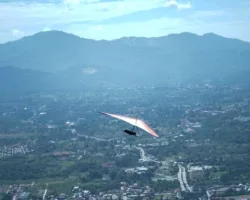Kejurda Paralayang Wali Kota Solok Cup I Resmi Digelar, Dorong Sport Tourism Daerah