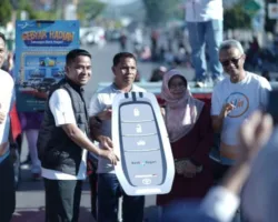 Wali Kota Solok Hadiri Penyerahan Grand Prize Gebyar Undian Sikoci Bank Nagari