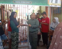 Perkuat Kepedulian Sosial dan Perkokoh Silaturahmi, MAN 1 Padang Sembelih Enam Sapi Satu Kambing