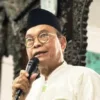 Teori Genggam Anak Ayam dalam Politik Desentralisasi
