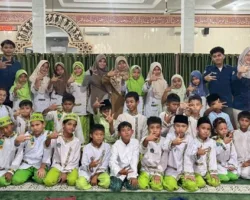 Mahasiswa Ilmu Komunikasi UNP Gelar Sosialisasi Literasi Digital Bagi Anak-anak