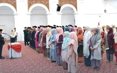 Wako Ramlan Lantik 30 Pejabat Administrator dan Pengawas serta 23 Kepala Sekolah