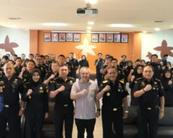6 Hari Keliling Jatim, Dr. Aqua Dwipayana Tuntaskan 13 Sesi Motivasi di 8 Daerah