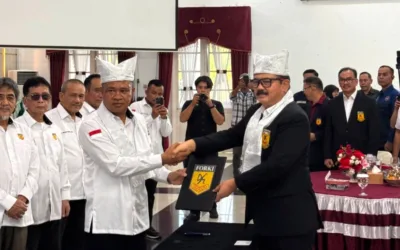 Hadi Tjahjanto Lantik Pengurus FORKI Sumbar 2025-2029, Target Kembalikan Kejayaan Karate Ranah Minang