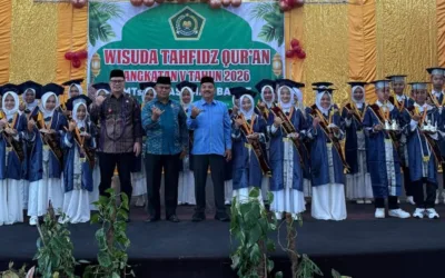 Kakan Kemenag Thomas Febria Apresiasi Wisuda Tahfiz MTsN 4 Pasaman Barat
