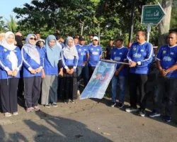 Peringati HAN 2026, Wako Yota Balad dan Wawako Mulyadi Lepas Jalan Santai Kelurahan Pasir