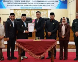 DPRD dan Pemko Sepakat Sahkan Perda Pertanggungjawaban APBD 2025, Hendri Arnis: Pelayanan Publik Harus Semakin Baik