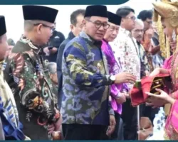 Seminar Nasional Bukittinggi Kota Perjuangan dalam Rangka Peringatan 100 Tahun Jam Gadang
