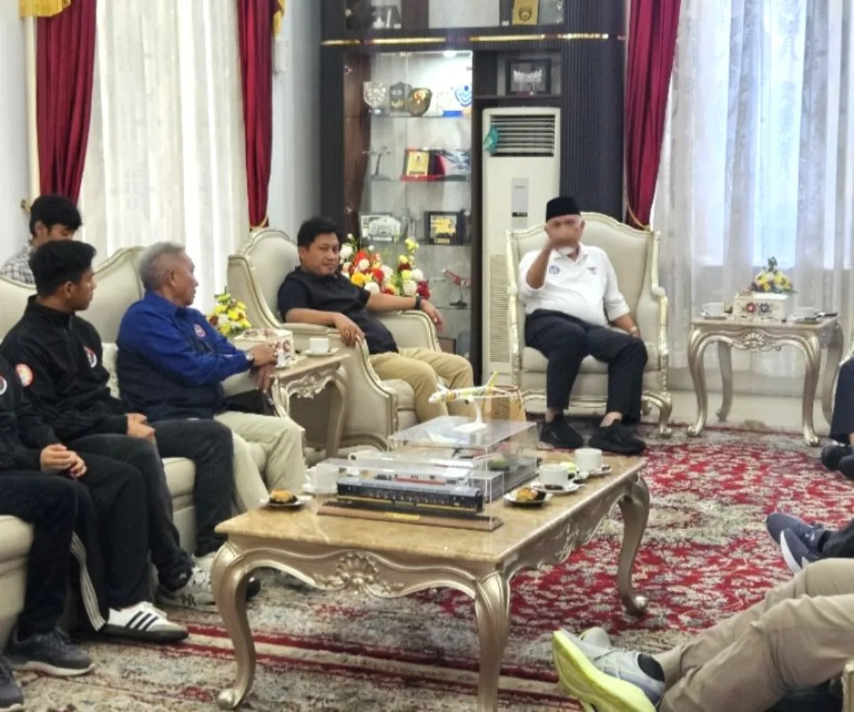 Mahyeldi Apresiasi Karateka Timnas dan Kerja Cepat KONI Sumbar Menuju Porprov 2026