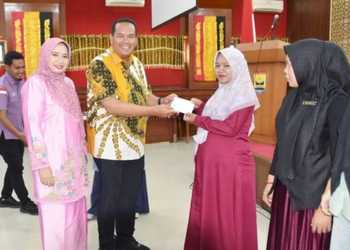 990 Orang Kader KB se Kota Pariaman Terima Penggantian Biaya Operasional dan Transportasi
