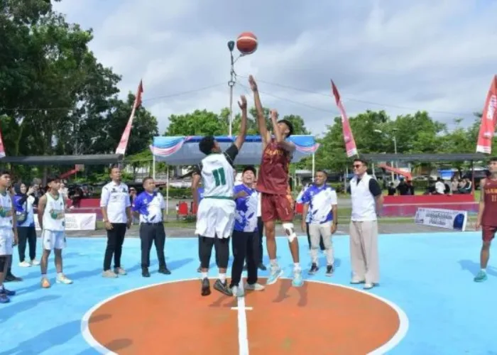 Rangkaian Peringatan HUT ke 33 Lubuk Basung sebagai Ibukota Agam, Kejuaraan Bola Basket Antar Club se-Sumbar Digelar