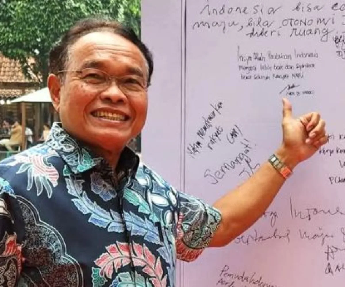 Kepala Daerah Belajar ke Singapura: Efisiensi Dipertanyakan