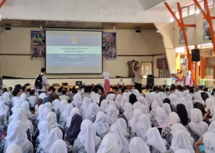 BPBD Kota Padang Berikan Edukasi Kebencanaan kepada Ratusan Peserta MPLS di Sejumlah Sekolah