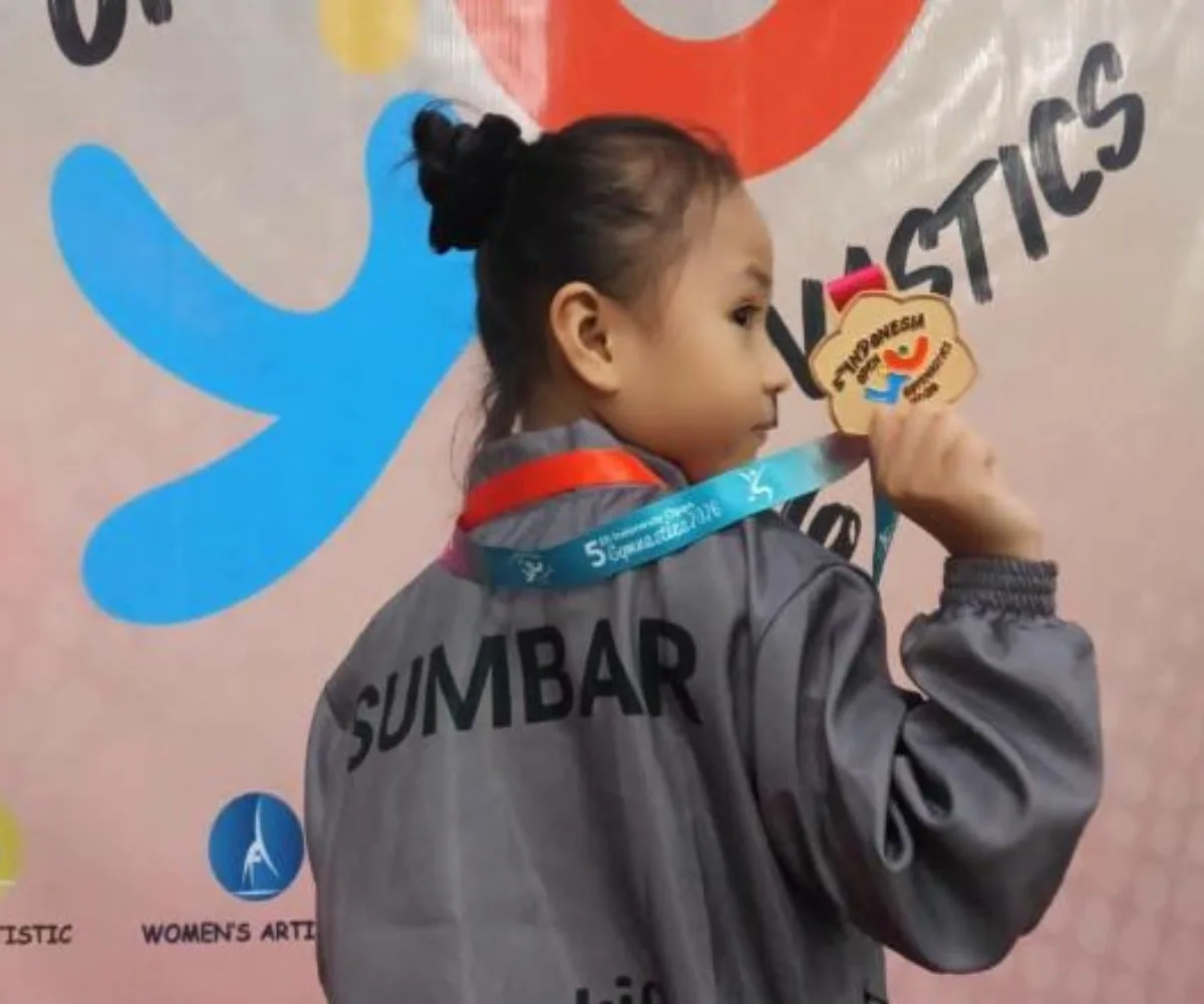 Wali Kota Zulmaeta Apresiasi Atlet Gimnastik Muda Payakumbuh Raih Emas Nasional