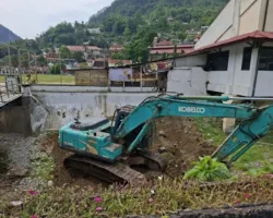 Wali Kota Sawahlunto Instruksikan Pembersihan Sedimen Batang Lunto Demi Jaga Keasrian Kota Tua