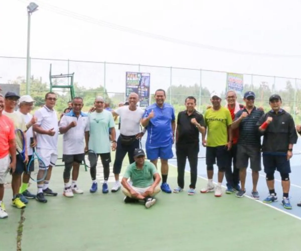 Wako Yota Balad Buka Kejuaraan Tenis Piala Walikota KU 110 Tahun