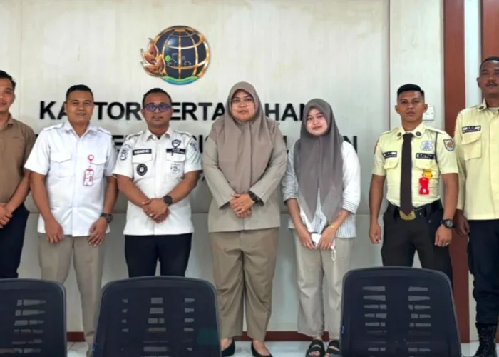 Perkuat Kinerja, Kantah Pessel Evaluasi Petugas Satpam dan Cleaning Service
